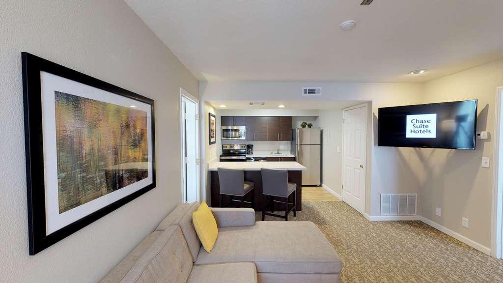 Chase Suite Hotel Newark Fremont Номер фото