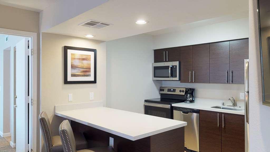 Chase Suite Hotel Newark Fremont Номер фото