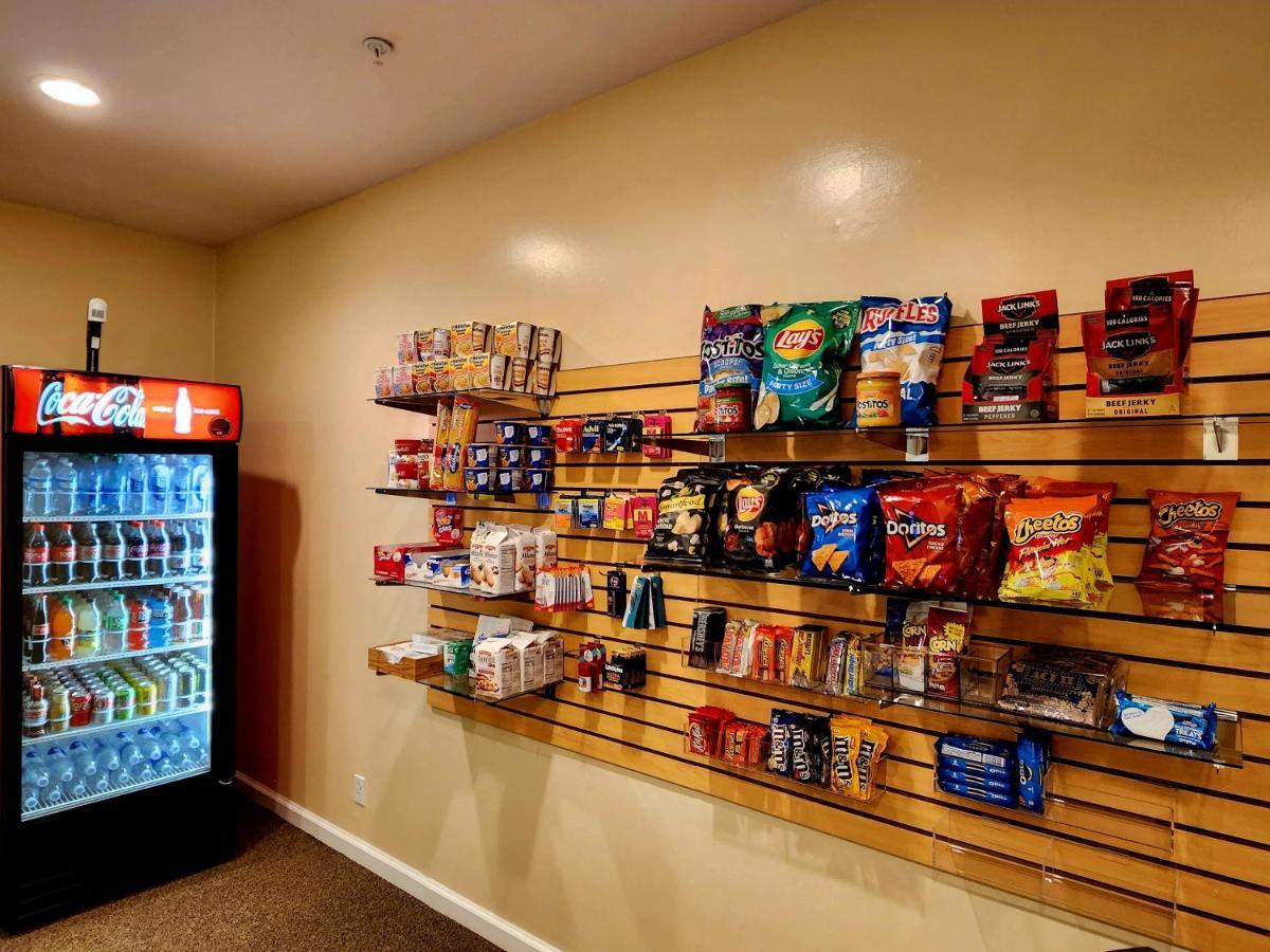 Chase Suite Hotel Newark Fremont Экстерьер фото