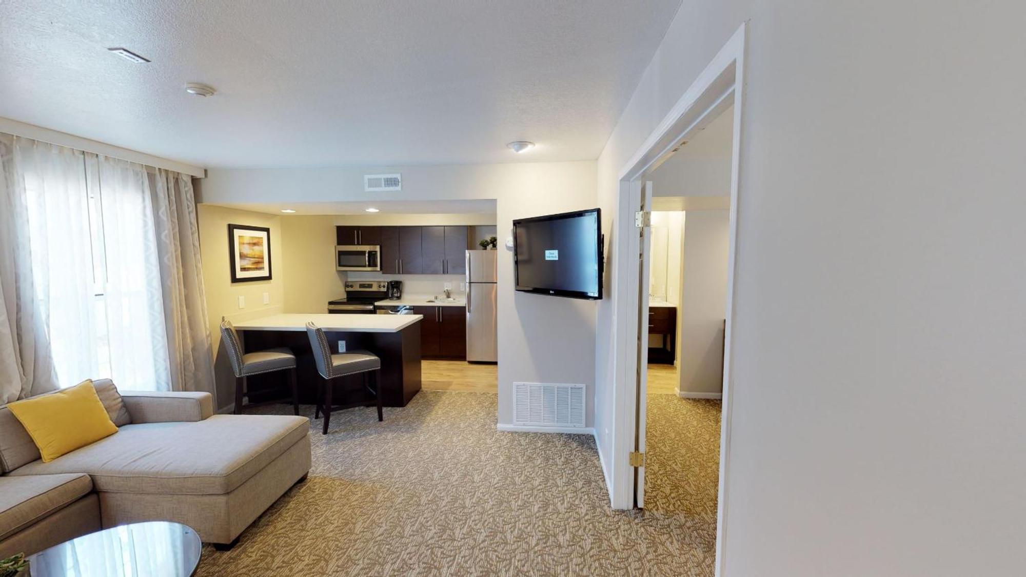 Chase Suite Hotel Newark Fremont Экстерьер фото