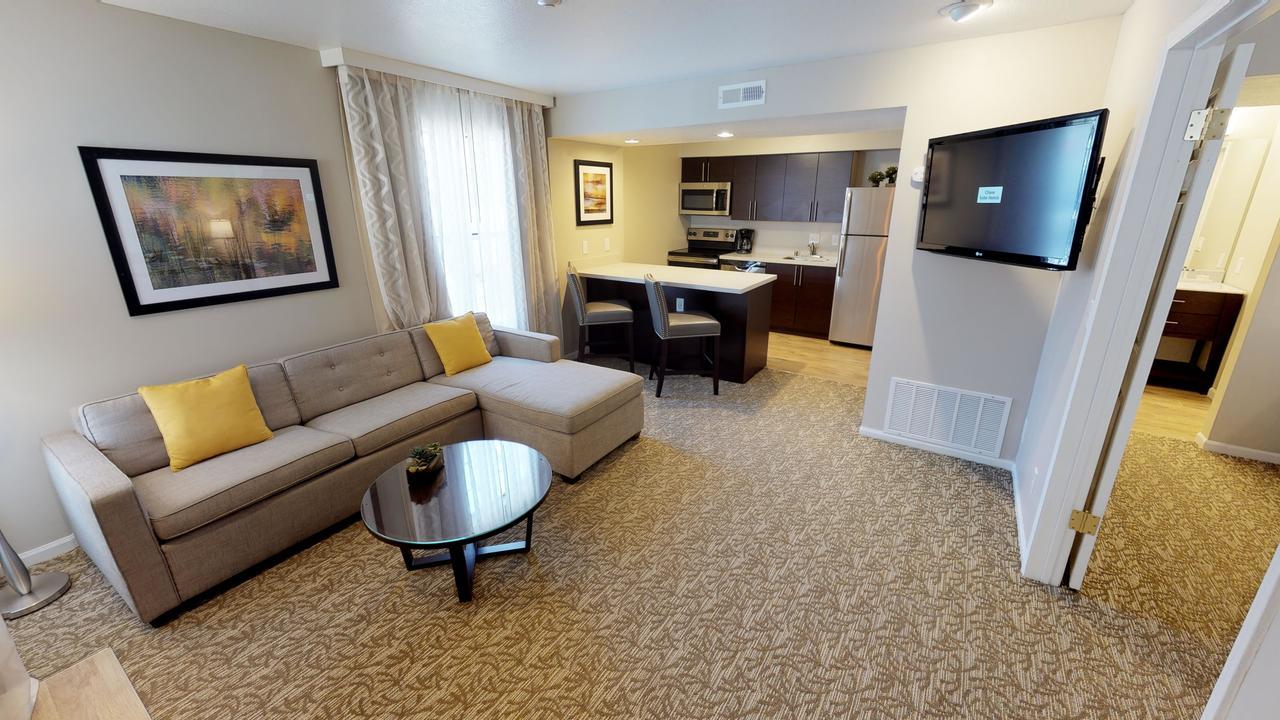 Chase Suite Hotel Newark Fremont Экстерьер фото