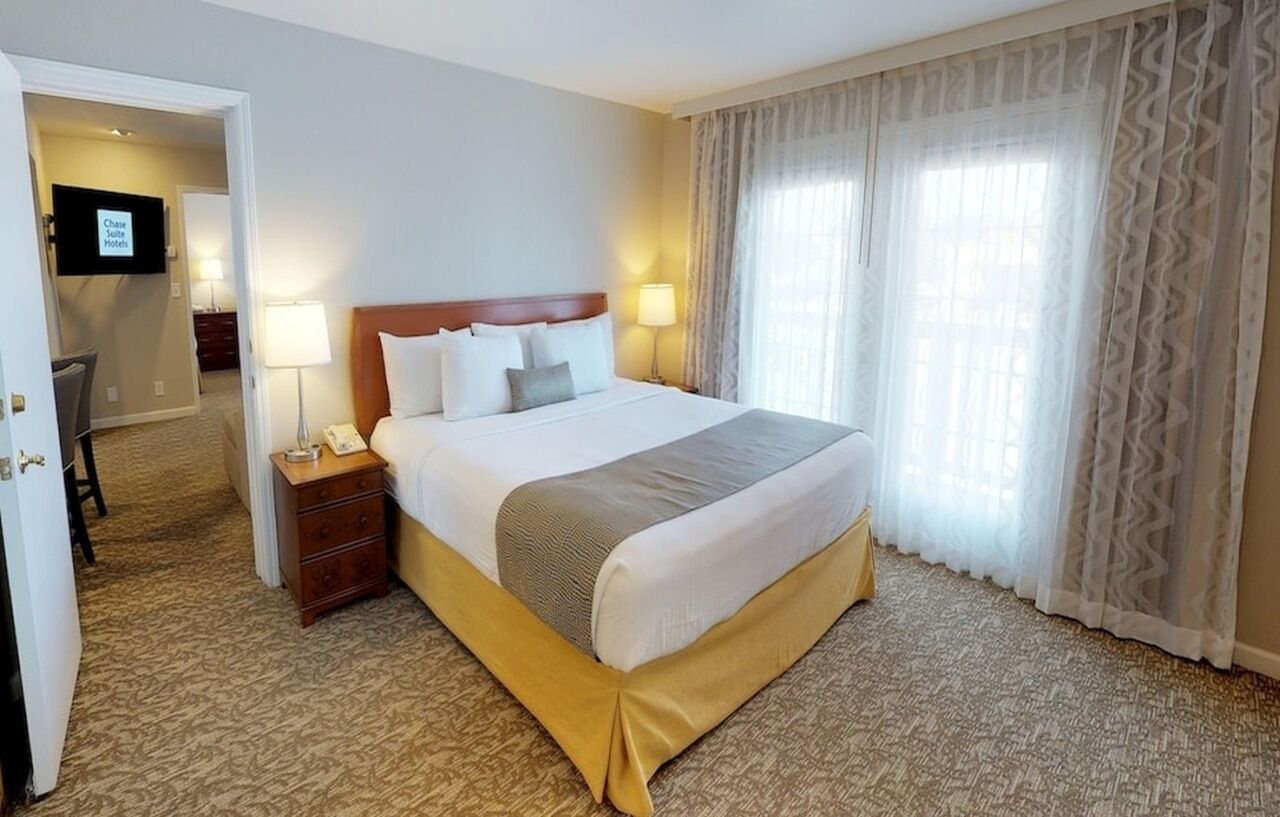 Chase Suite Hotel Newark Fremont Экстерьер фото